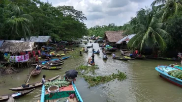 Bhimruli Floating Guava Market